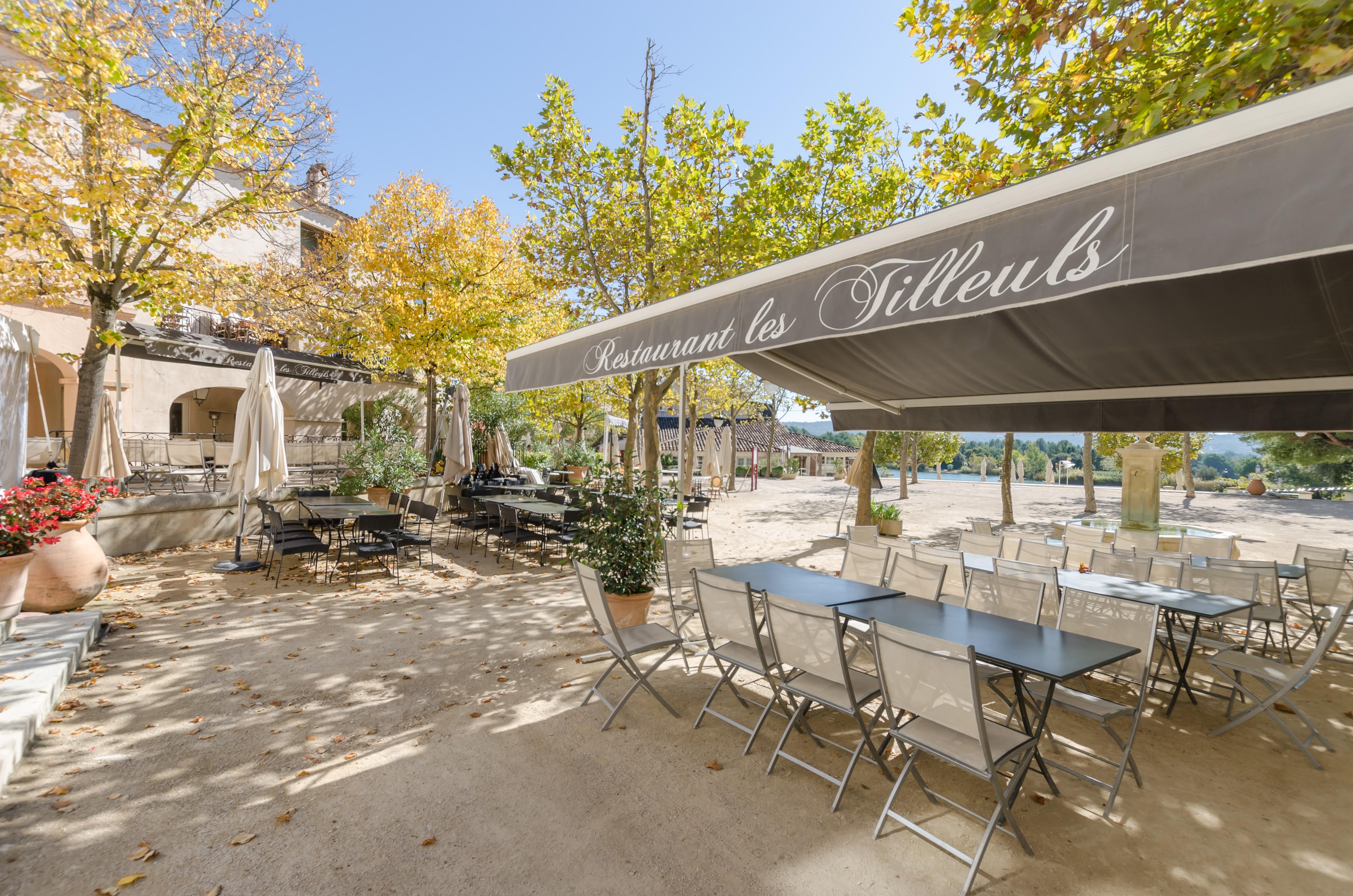 Village Pierre&Vacances Pont Royal en Provence Mallemort Exterior foto