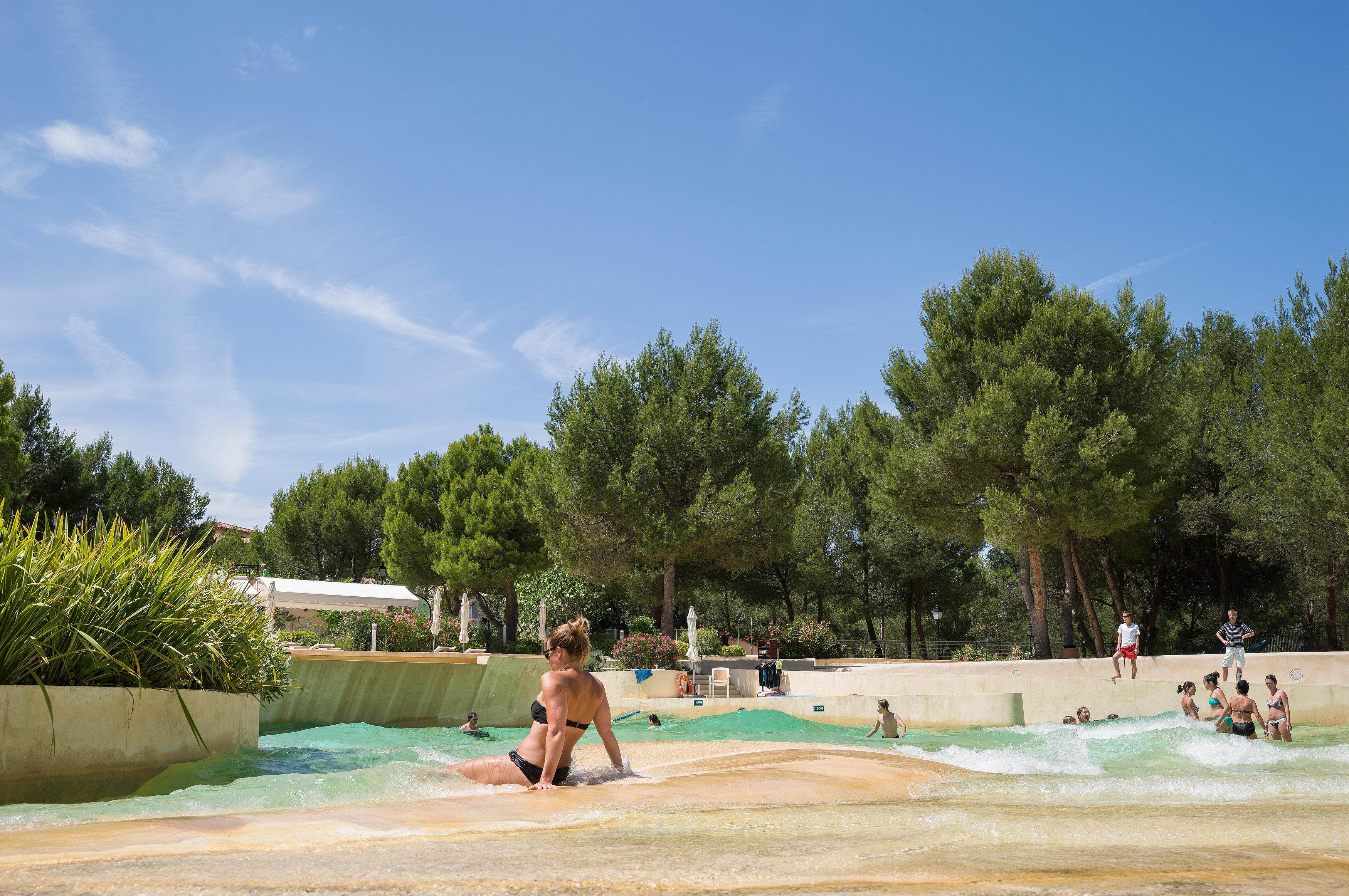 Village Pierre&Vacances Pont Royal en Provence Mallemort Exterior foto